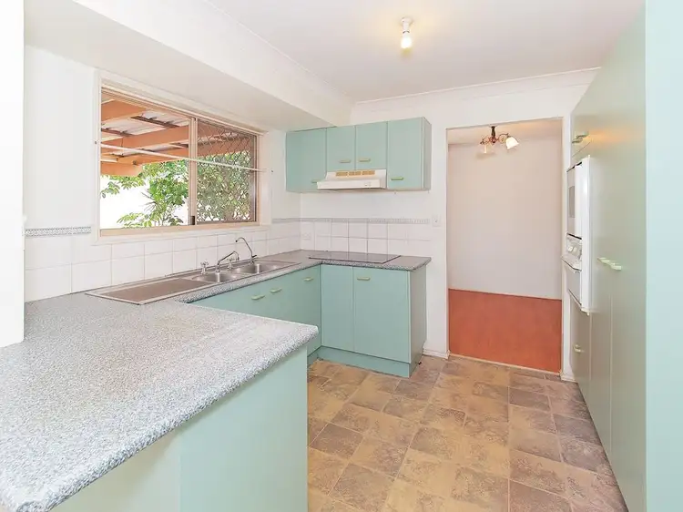 Sixth view of Homely house listing, 2 Warren Court, Loganlea QLD 4131