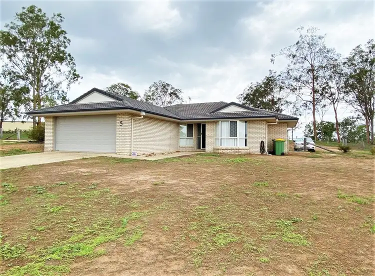 5 Bourke Street, Adare QLD 4343