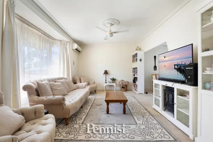 4 Irving Street, Niddrie VIC 3042