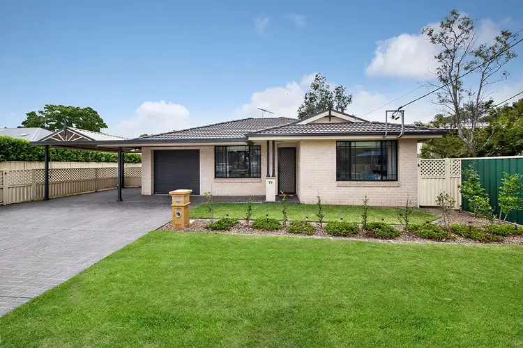 19 Cooper Street, Engadine NSW 2233