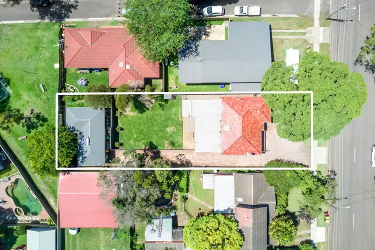 39 Oliver Street, Heathcote NSW 2233