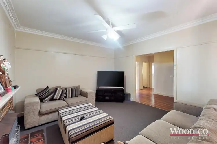 Sixth view of Homely house listing, 11 Douglas Avenue, Swan Hill VIC 3585