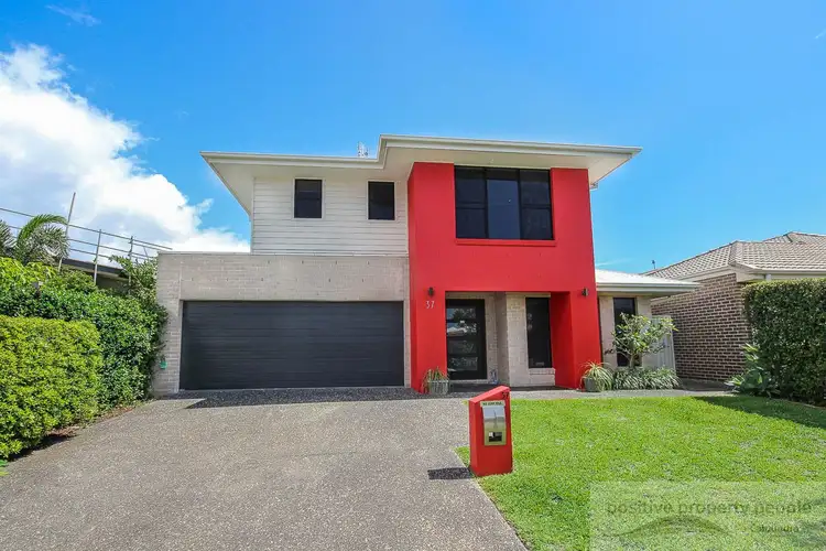 37 Sapphire Street, Caloundra West QLD 4551