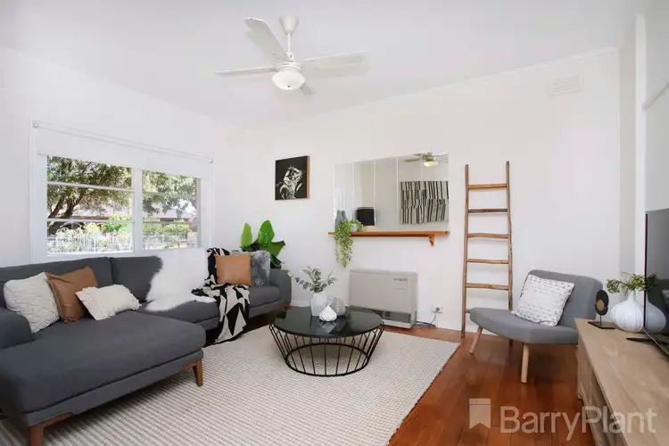 Second view of Homely house listing, 8 Yewers Street, Sunshine VIC 3020
