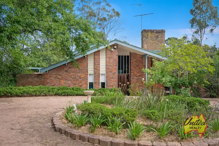 33 Kenwood Road, Wedderburn NSW 2560
