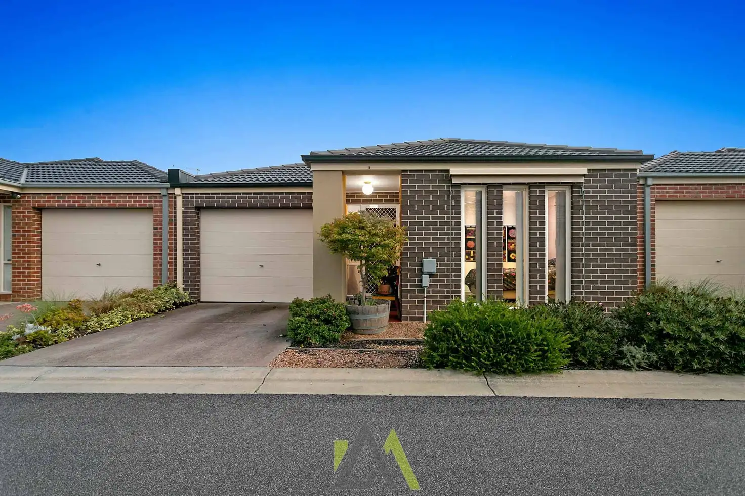 Main view of Homely unit listing, 5 Leeds Place, Langwarrin VIC 3910
