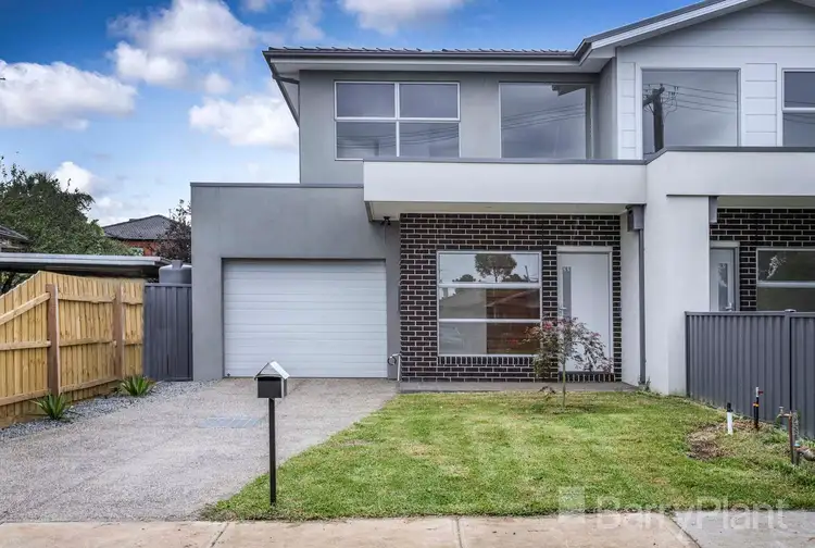 2/2 Wilson Street, Braybrook VIC 3019