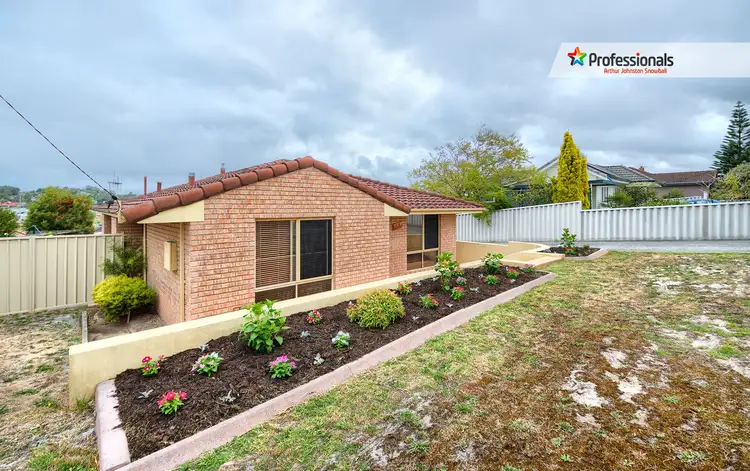 61 David Street, Spencer Park WA 6330