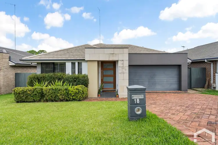 18 Arnold Avenue, Kellyville NSW 2155