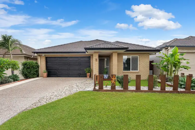 5 Astley Parade, North Lakes QLD 4509