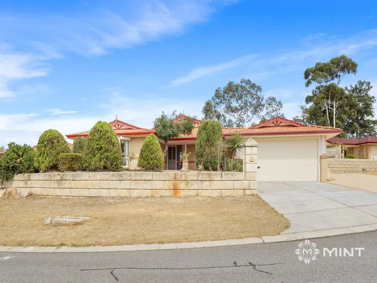 Second view of Homely house listing, 6 Wyalong Place, South Lake WA 6164