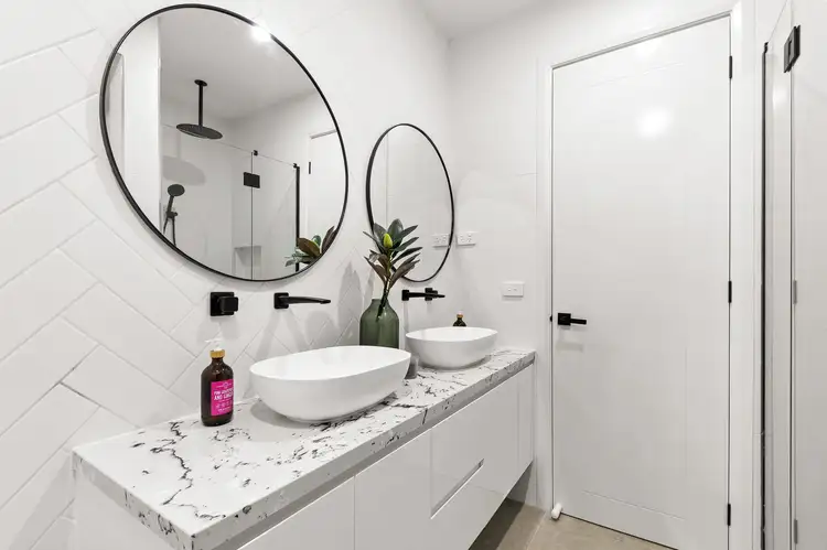 Sixth view of Homely townhouse listing, 2/33 Hillside Crescent, Maribyrnong VIC 3032