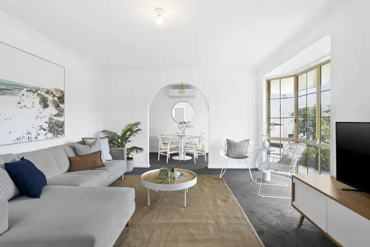 Main view of Homely unit listing, 2/10 Bridge Road, Barwon Heads VIC 3227