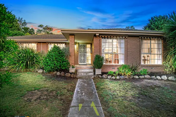 5 Bordeaux Court, Frankston VIC 3199