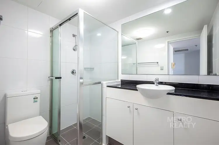 Seventh view of Homely apartment listing, 3402/91 Liverpool Street, Sydney NSW 2000