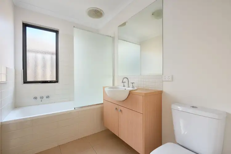 Sixth view of Homely townhouse listing, 31/11 Brunnings Road, Carrum Downs VIC 3201
