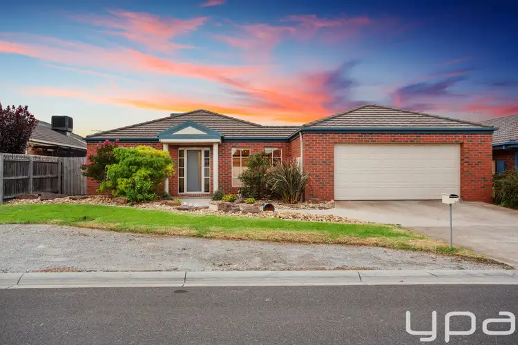 24 Brookville Avenue, Werribee VIC 3030