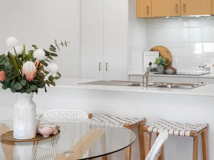 Second view of Homely house listing, 23/23 Buckingham Crescent, Kardinya WA 6163