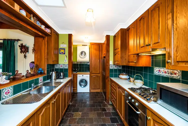 463 Kalamunda Road, High Wycombe WA 6057