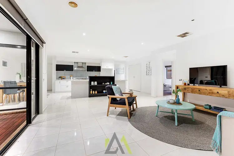 Fifth view of Homely house listing, 13 Cleopatra Drive, Cranbourne VIC 3977