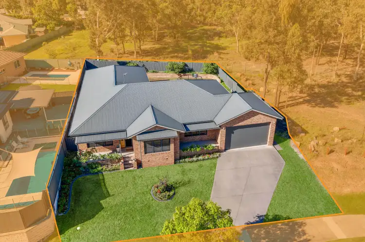 18 Durban Crescent, East Maitland NSW 2323