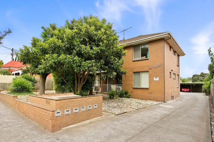4/262 Buckley Street, Essendon VIC 3040