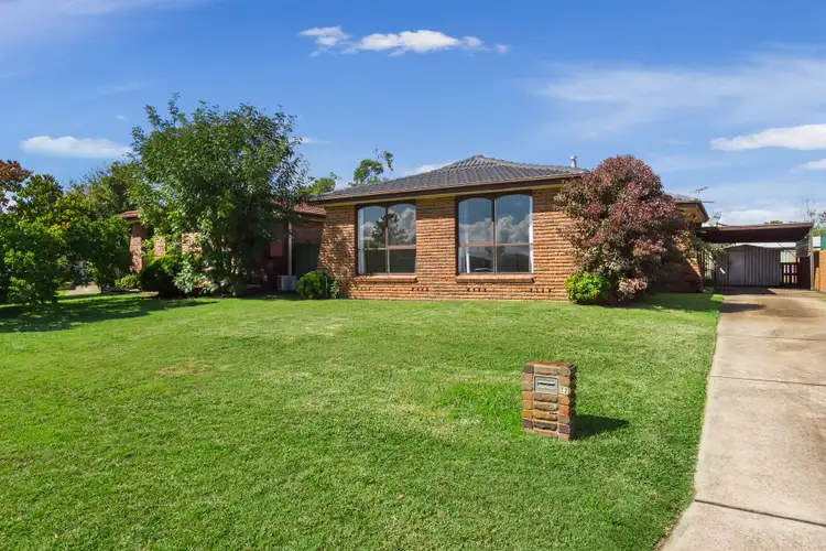 72 William Cox Drive, Richmond NSW 2753