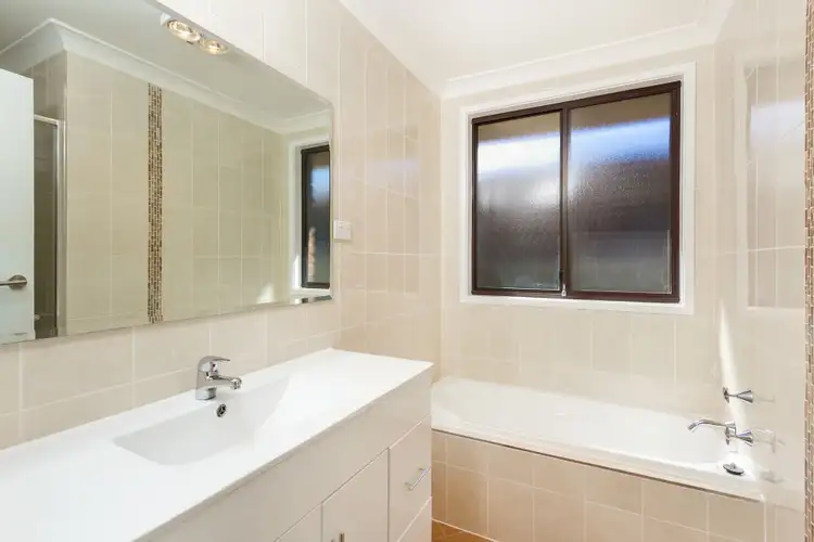 Fourth view of Homely house listing, 72 William Cox Drive, Richmond NSW 2753