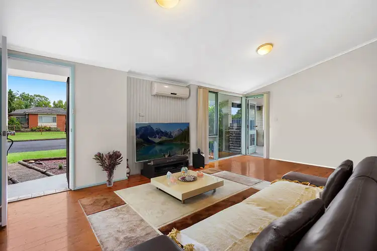 1 Thompson Avenue, Hobartville NSW 2753