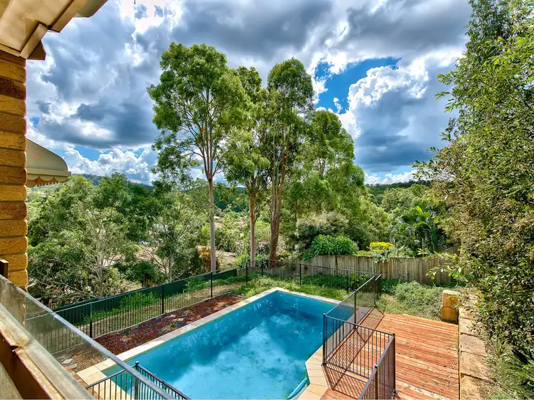 23 Emuglen Place, Ferny Grove QLD 4055