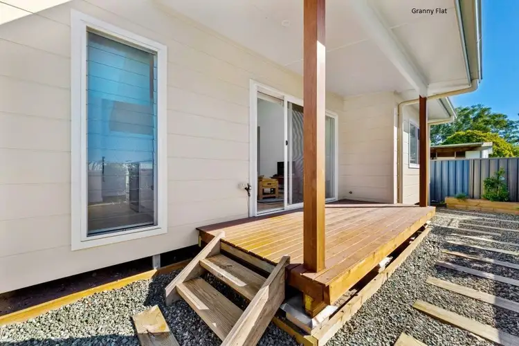 20 Lake Road, Blackwall NSW 2256