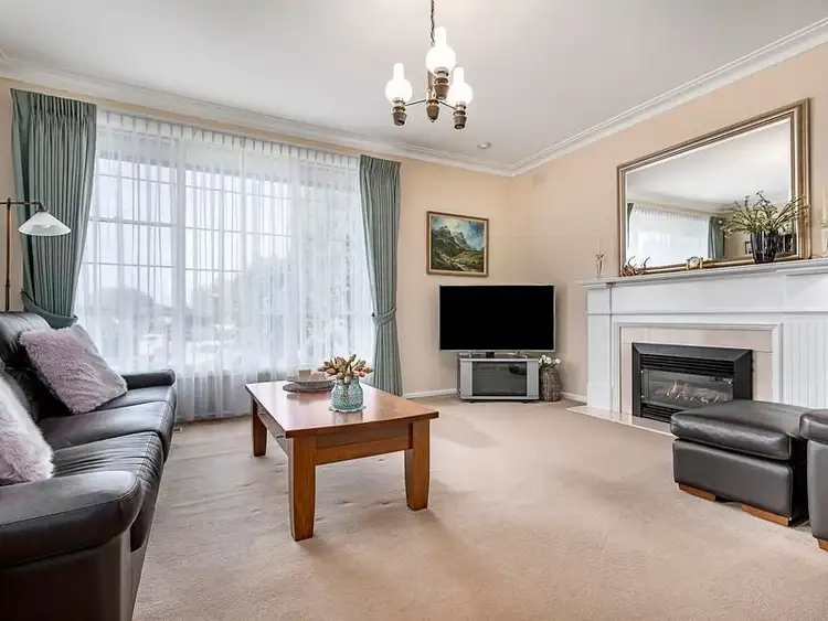 Second view of Homely house listing, 11 Annette Court, Avondale Heights VIC 3034