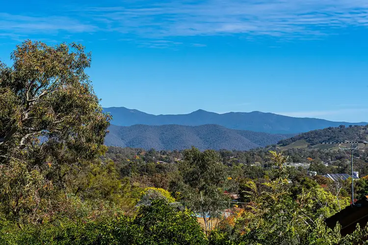 4 Shipard Place, Kambah ACT 2902
