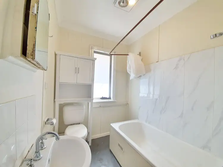Third view of Homely house listing, 7 Palau Crescent, Lethbridge Park NSW 2770