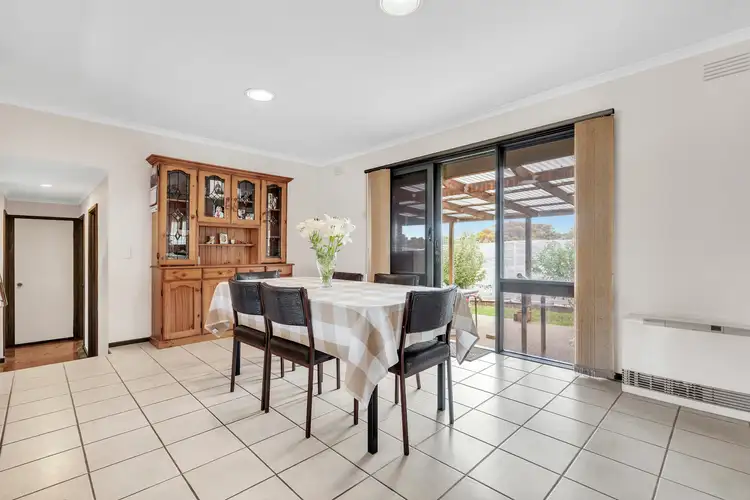 Fifth view of Homely house listing, 10 Larwood Close, Avondale Heights VIC 3034