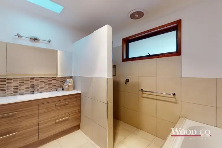 Fourth view of Homely house listing, 10 Cobham Avenue, Swan Hill VIC 3585