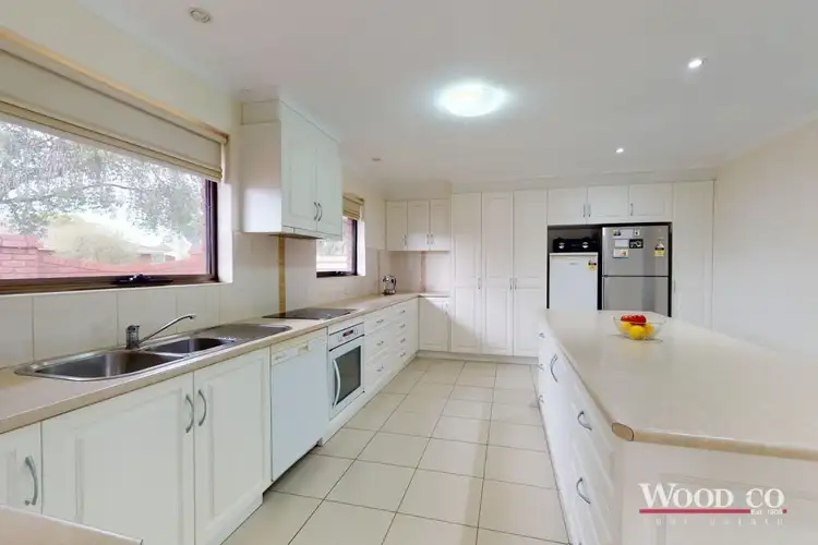 Sixth view of Homely house listing, 10 Cobham Avenue, Swan Hill VIC 3585