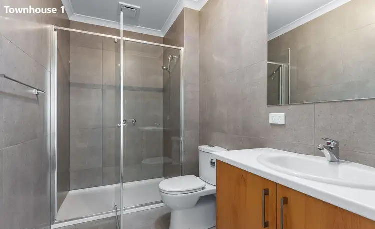 Fifth view of Homely townhouse listing, 2 Farnsworth Street, Sunshine VIC 3020