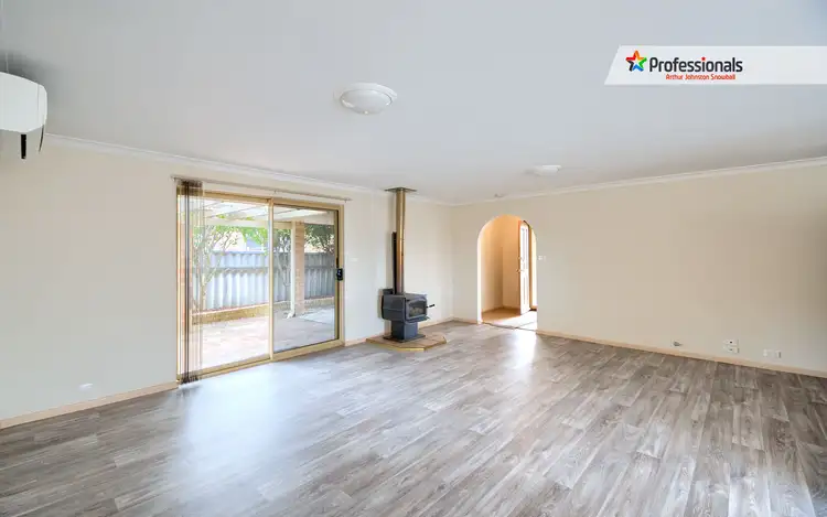 Sixth view of Homely house listing, 9a Seville Way, Orana WA 6330