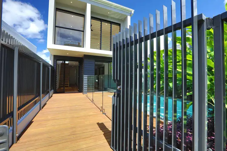 1/11 Marjorie Street, Mooloolaba QLD 4557