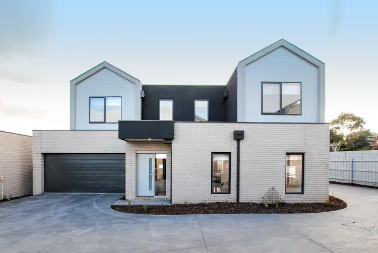 1/108S David Collins Drive, Endeavour Hills VIC 3802