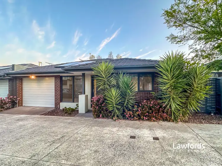11/17 Golden Elm Way, Lyndhurst VIC 3975