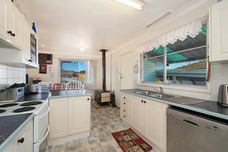 Third view of Homely house listing, 6 Hawk Street, Woodberry NSW 2322