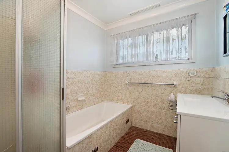 Sixth view of Homely house listing, 6 Hawk Street, Woodberry NSW 2322
