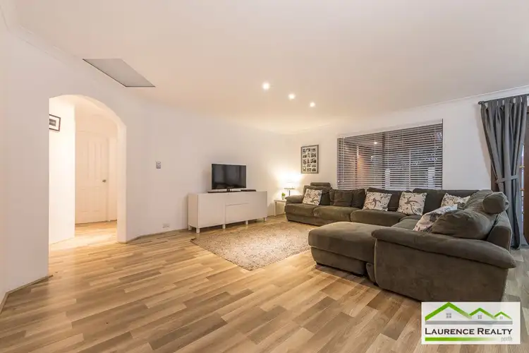 Seventh view of Homely house listing, 8 Dunfermline Way, Kinross WA 6028