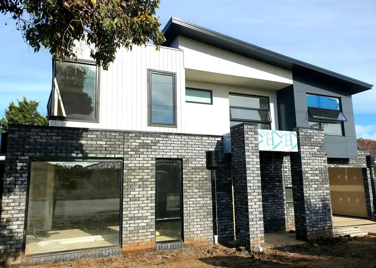 71 Roberts Road, Airport West VIC 3042