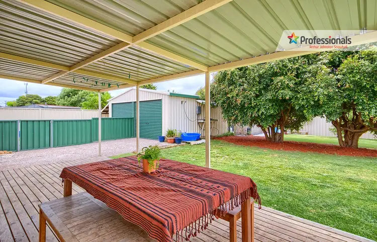 Fifth view of Homely house listing, 11 Carbine Street, Orana WA 6330