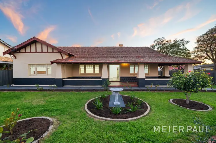 222 Ellesmere Terrace