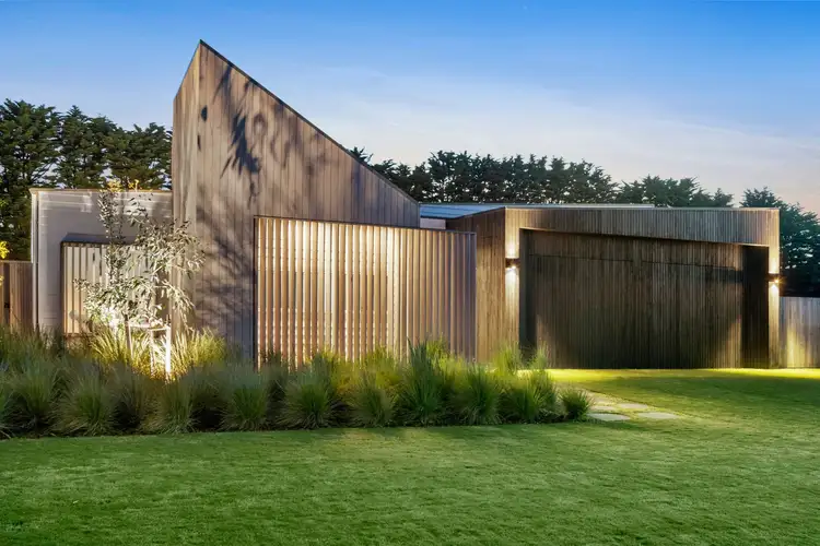 31 Samphire Drive, Connewarre VIC 3227