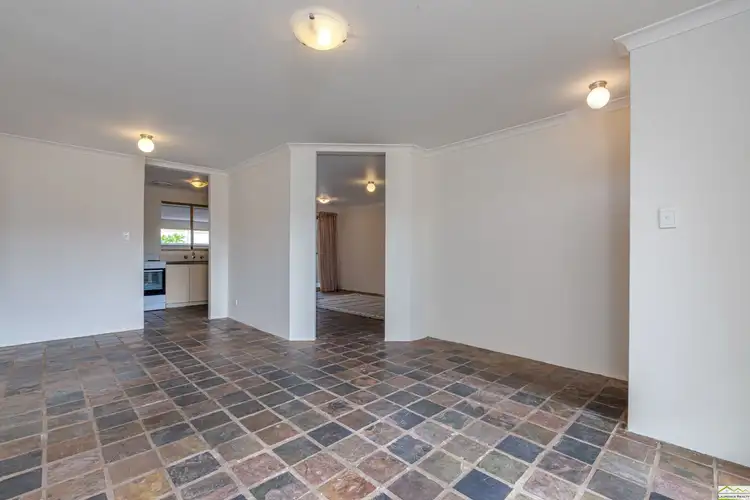 Fourth view of Homely house listing, 5 Palermo Court, Merriwa WA 6030
